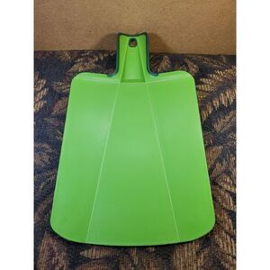 Weight Watchers Green Foldable Cutting Board